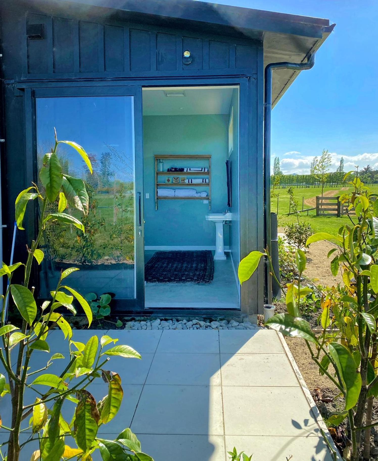 Stablehouse Garden Shed Villa Masterton Ngoại thất bức ảnh